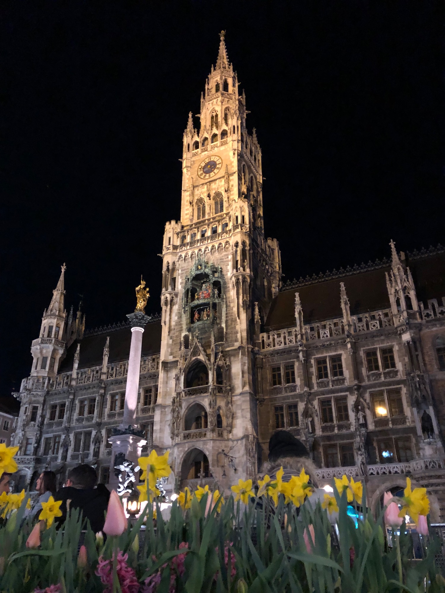 Marienplatz by night