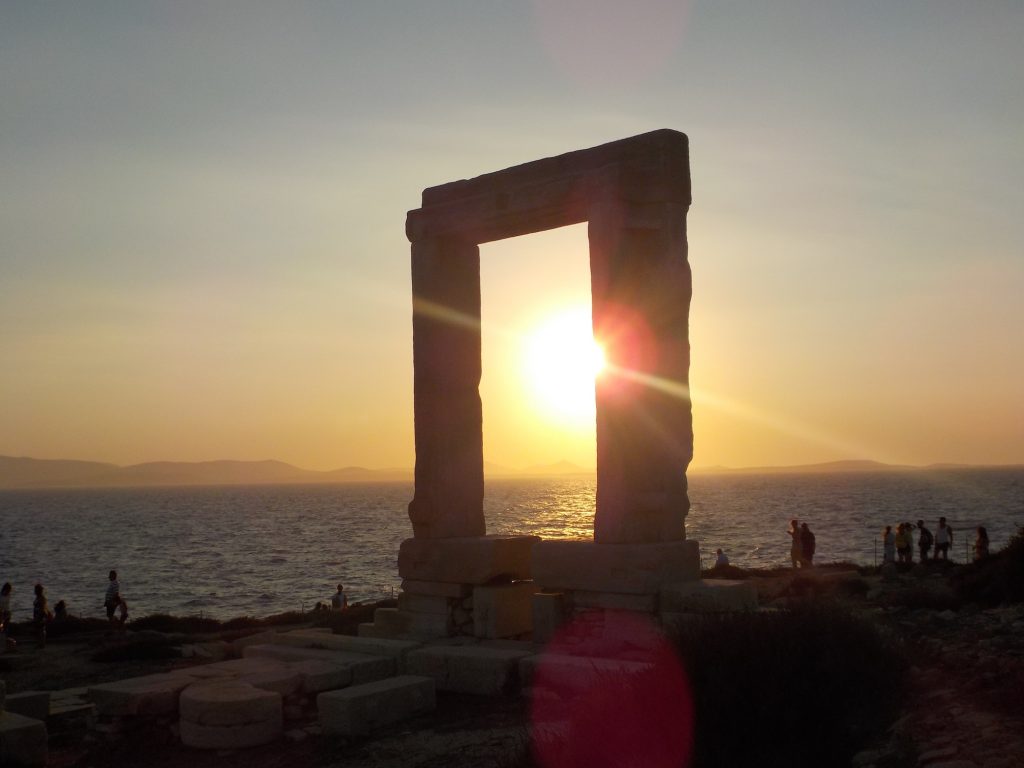 Un indimenticabile tramonto a Naxos